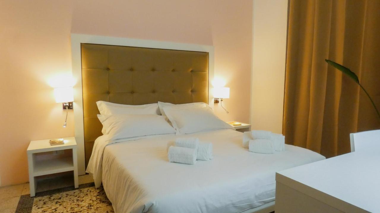 Deluxe Junior Suite,997988694:JPEG